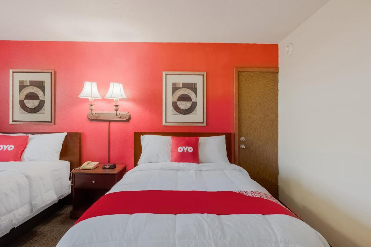 Oyo Hotel Morton East Peoria I-74 외부 사진